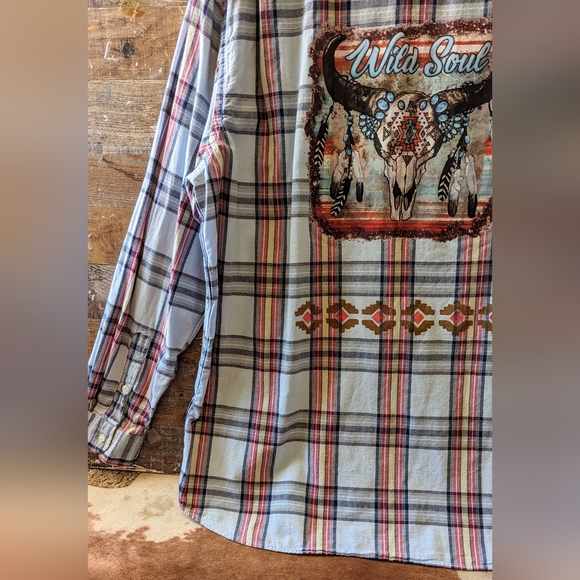 NWT Upcycled Handcrafted Button Down Shirt With Boho Wild Soul Bull - Picture 5 of 14